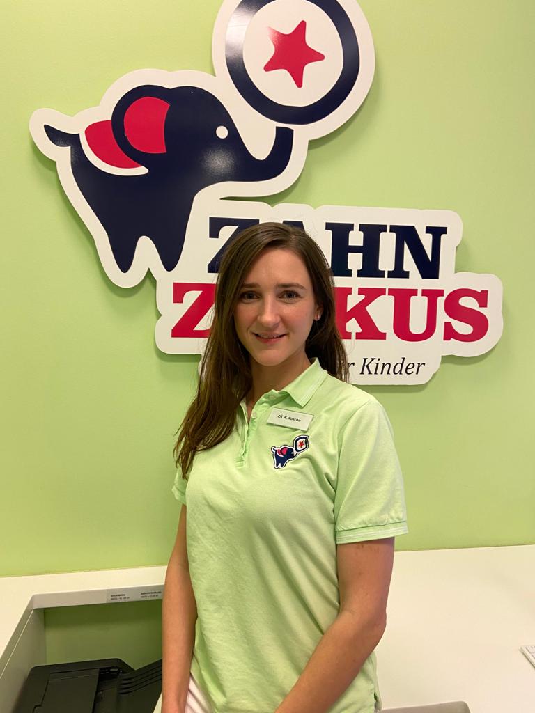 Foto Zahnärztin Kateryna Kusche
